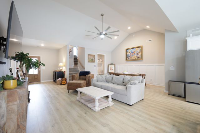 504 Buford Johnson Rd, La Vergne, TN 37086