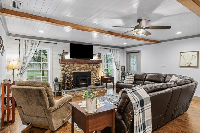 18541 FM 17, Canton, TX 75103