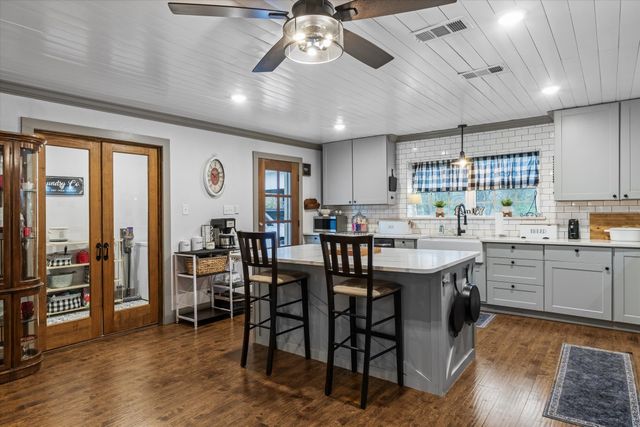 18541 FM 17, Canton, TX 75103