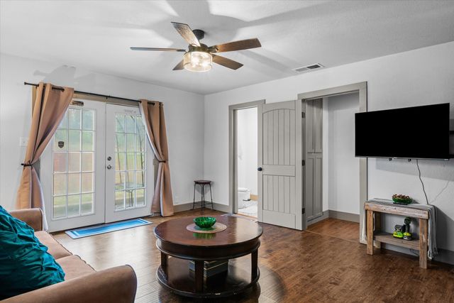 18541 FM 17, Canton, TX 75103