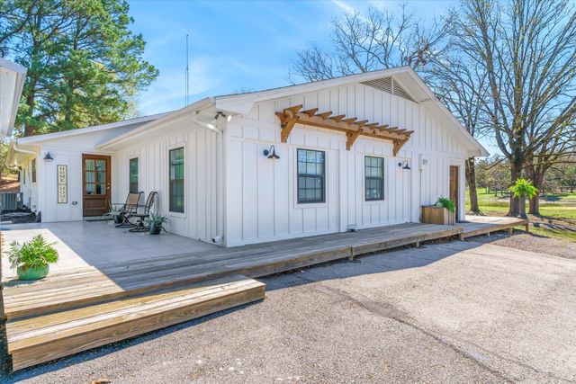 18541 FM 17, Canton, TX 75103