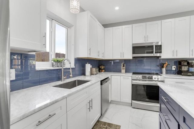 2019 NE 14th Court, Fort Lauderdale, FL 33304