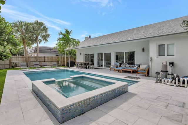 2019 NE 14th Court, Fort Lauderdale, FL 33304