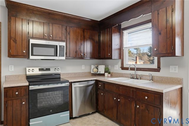 10362 Rapidan Way, Ashland, VA 23005