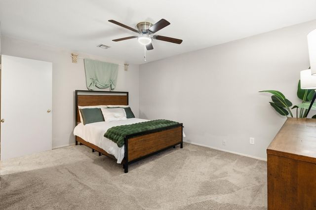 12214 Hillcroft Avenue, Houston, TX 77035