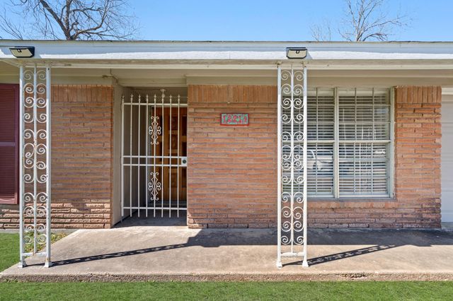 12214 Hillcroft Avenue, Houston, TX 77035