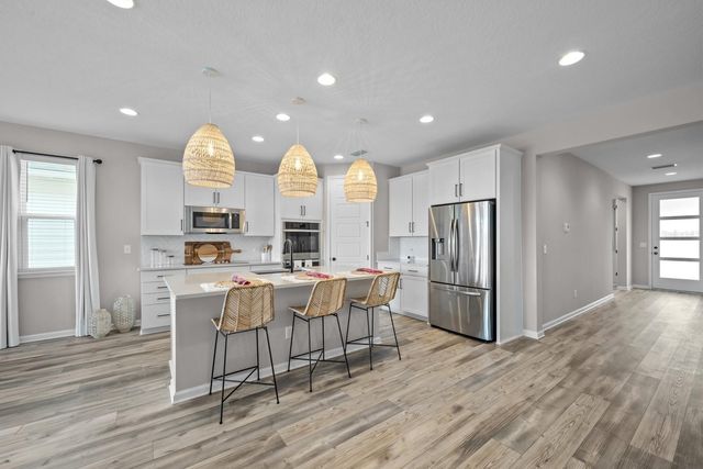 41 LOS LAGOS BOULEVARD, Palm Coast, FL 32137