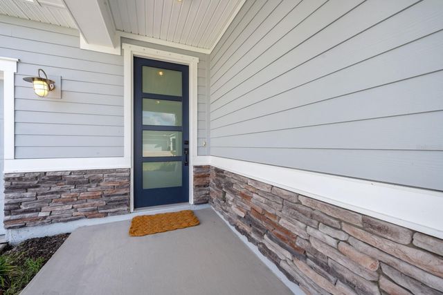 41 LOS LAGOS BOULEVARD, Palm Coast, FL 32137