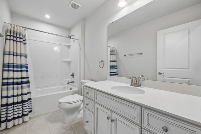659 Castle Rd, Mount Juliet, TN 37122