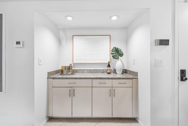 100 SE 5th Avenue 210, Boca Raton, FL 33432