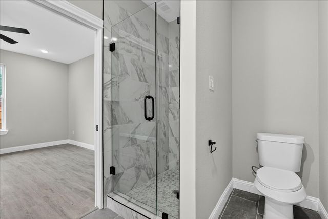 808 Premier, Grand Prairie, TX 75051