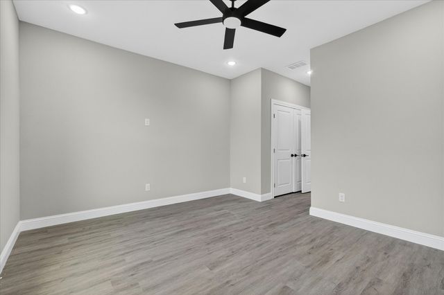 808 Premier, Grand Prairie, TX 75051