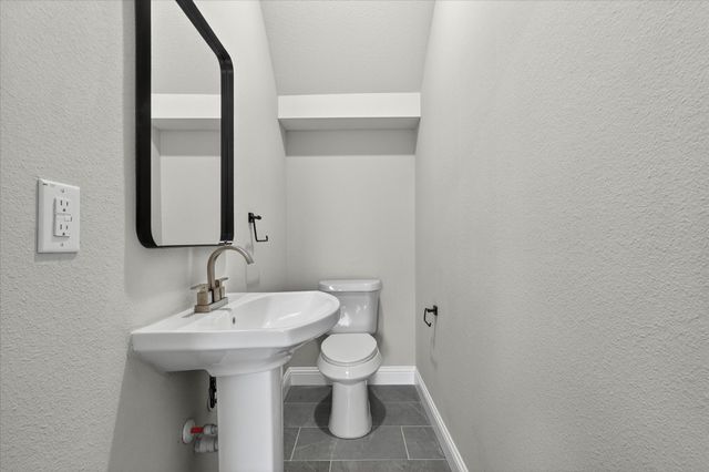 808 Premier, Grand Prairie, TX 75051