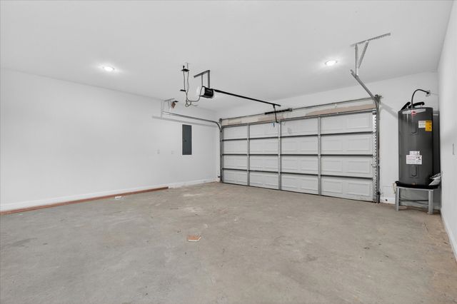 808 Premier, Grand Prairie, TX 75051