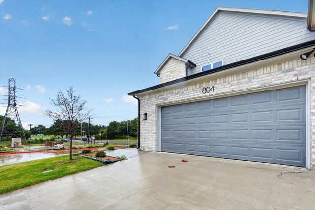 808 Premier, Grand Prairie, TX 75051