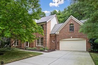 6092 Winnebago Street, Grove City, OH 43123