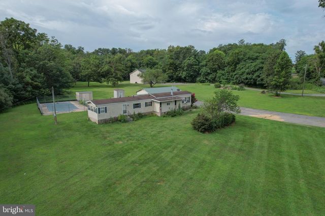 2718 WELLTOWN RD, Winchester, VA 22603