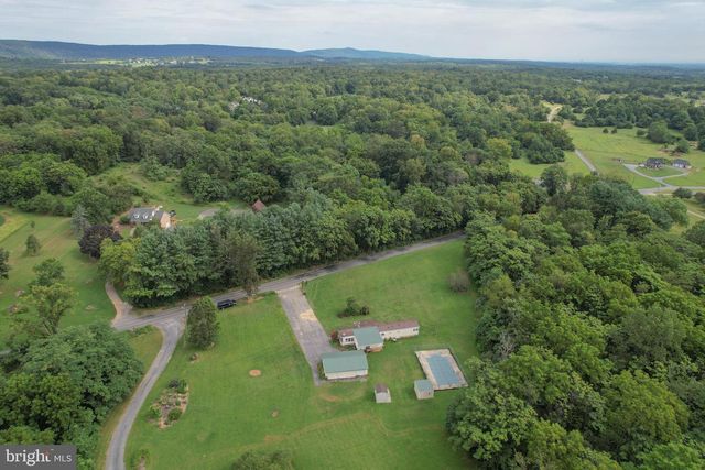 2718 WELLTOWN RD, Winchester, VA 22603