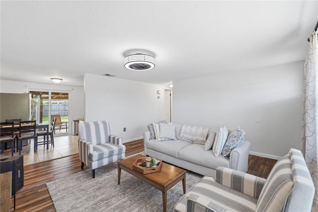 39502 9TH AVENUE, Zephyrhills, FL 33542