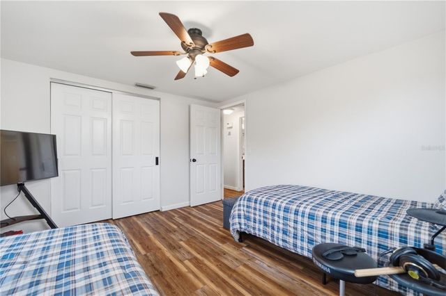 39502 9TH AVENUE, Zephyrhills, FL 33542