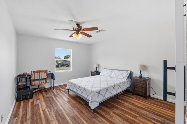 39502 9TH AVENUE, Zephyrhills, FL 33542