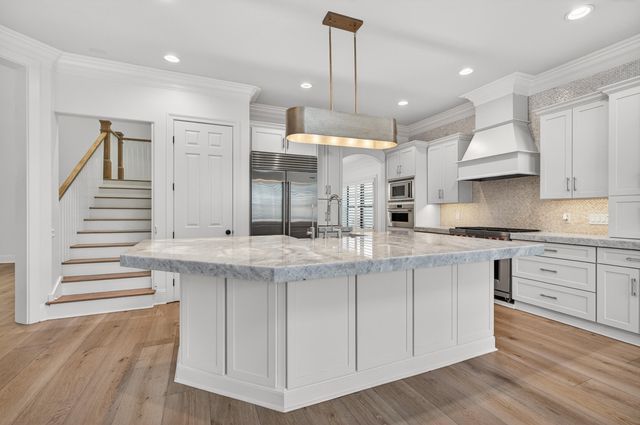 307 Corinthian Place, Destin, FL 32541