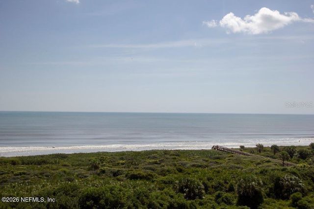 60 SURFVIEW Drive 206, Palm Coast, FL 32137