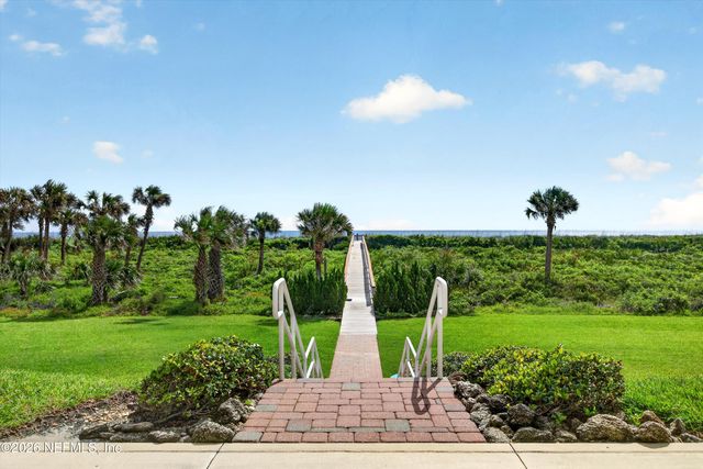 60 SURFVIEW Drive 206, Palm Coast, FL 32137