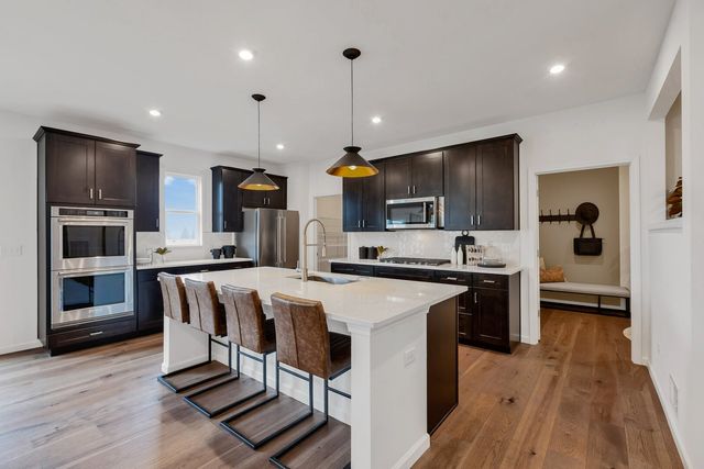 2419 Lawlor Lane, Naperville, IL 60564