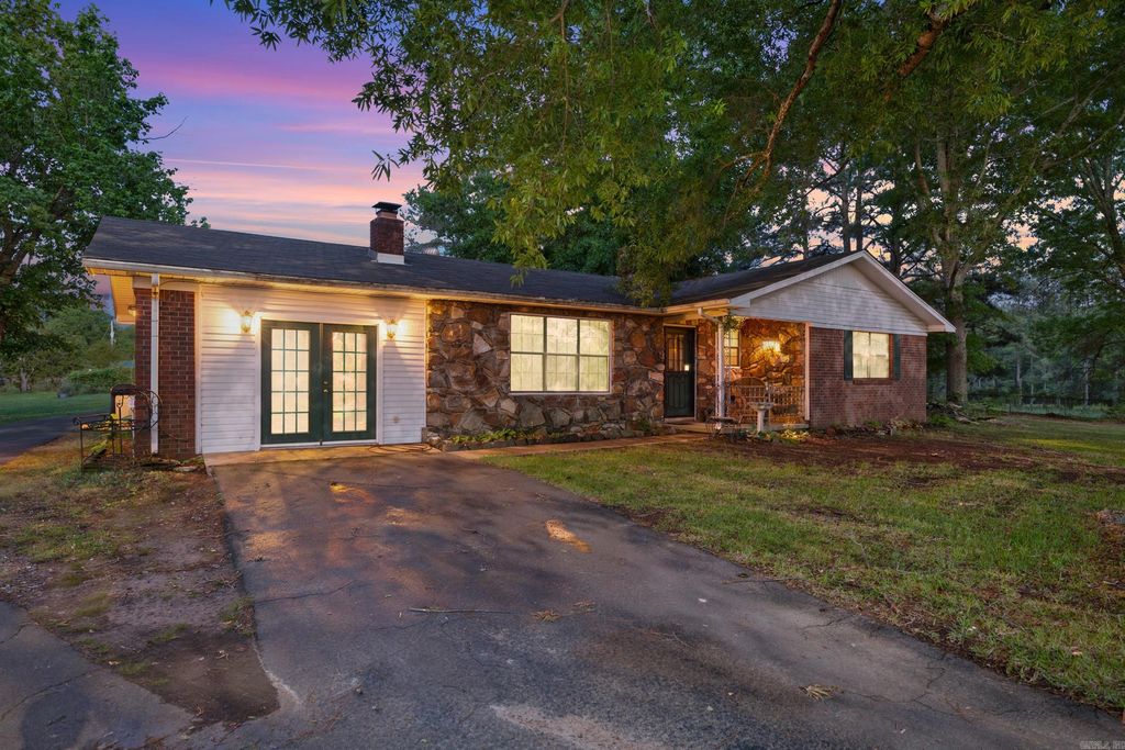 23 Williams Ranch Road, Conway, AR 72032
