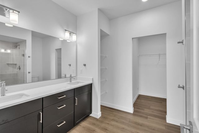 1231 N High Desert Dr, Deer Park, WA 99006