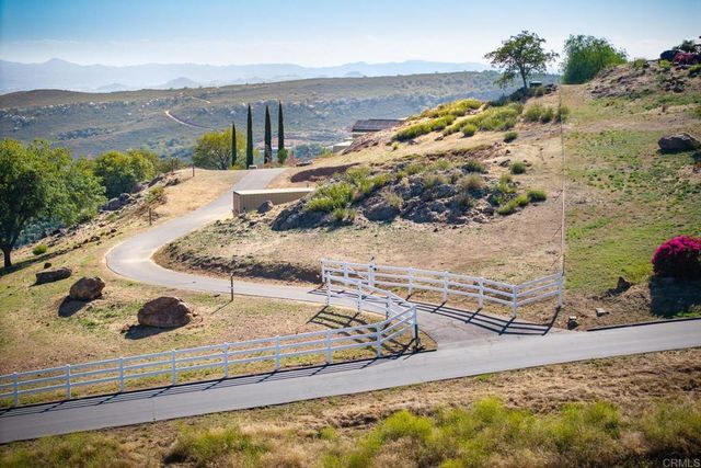 31924 Calle El Potrero, Pauma Valley, CA 92061