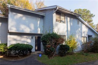 8569 Creekwood Way, Jonesboro, GA 30238