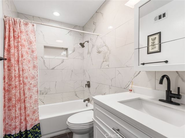 2216 Sequoia, Simi Valley, CA 93063
