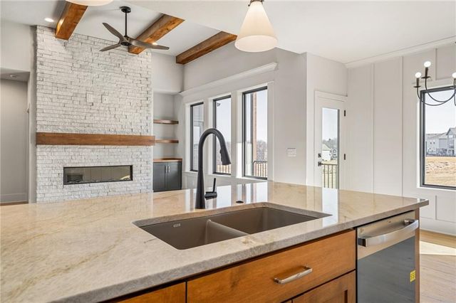 1401 Kintyre Court, Raymore, MO 64083