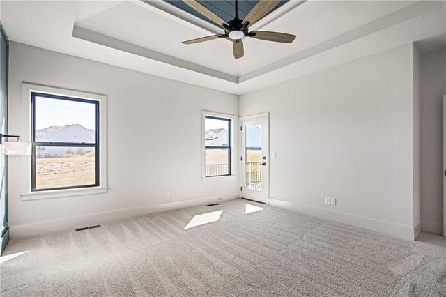 1401 Kintyre Court, Raymore, MO 64083