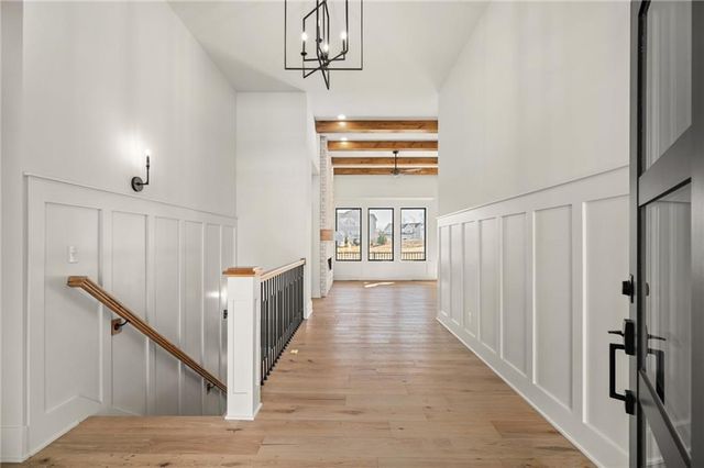 1401 Kintyre Court, Raymore, MO 64083