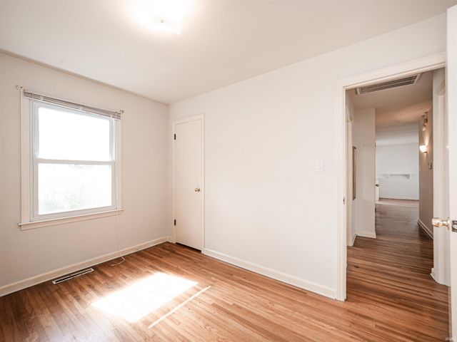 3005 Jefferson Avenue, Evansville, IN 47714