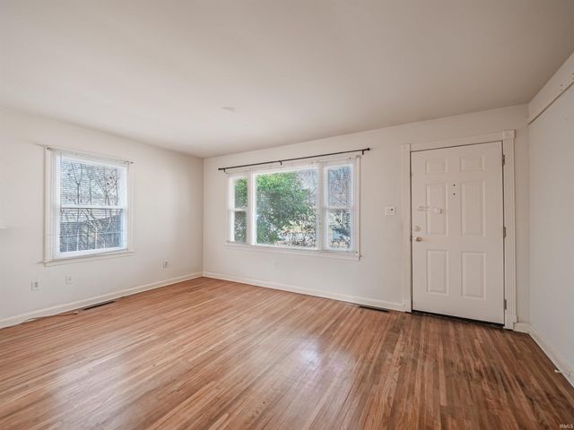 3005 Jefferson Avenue, Evansville, IN 47714