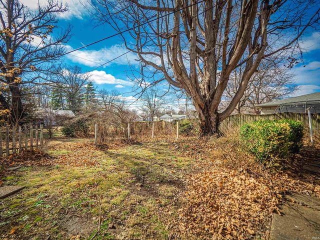 3005 Jefferson Avenue, Evansville, IN 47714