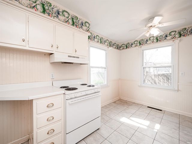 3005 Jefferson Avenue, Evansville, IN 47714