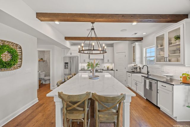 2002 Covington Drive, Lexington, KY 40509