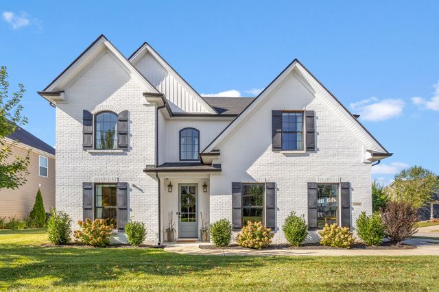 2002 Covington Drive, Lexington, KY 40509