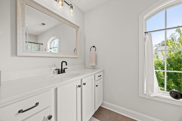 2002 Covington Drive, Lexington, KY 40509