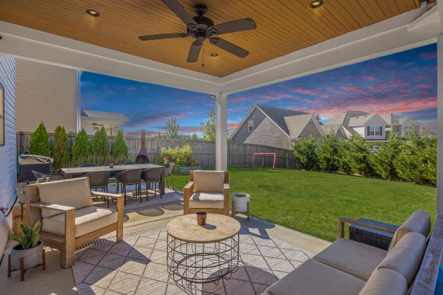 2002 Covington Drive, Lexington, KY 40509