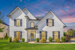 2002 Covington Drive, Lexington, KY 40509