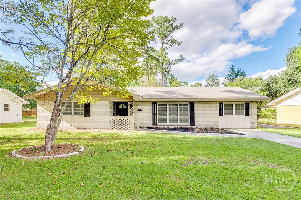 Image 1 of property listing at 122 Westwood Drive, Rincon, GA 31326