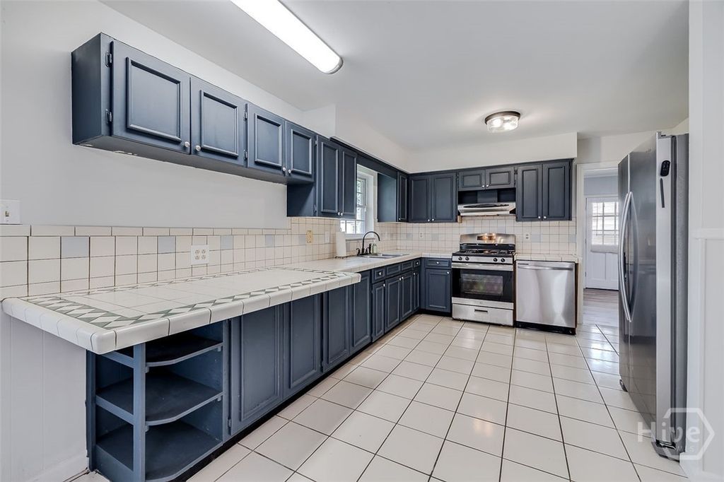 Image 11 of property listing at 122 Westwood Drive, Rincon, GA 31326