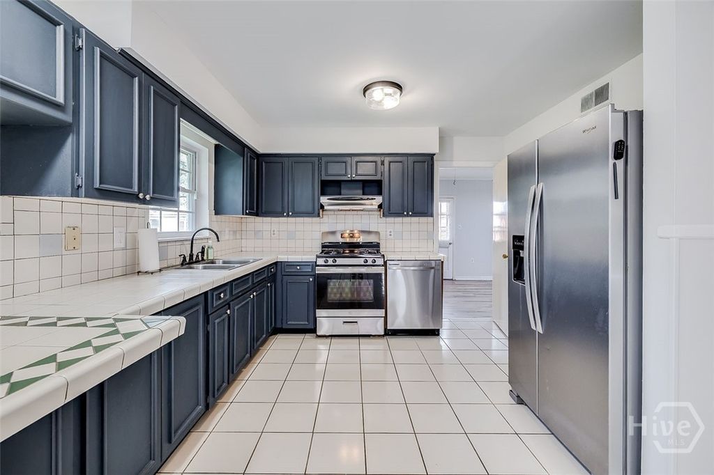 Image 12 of property listing at 122 Westwood Drive, Rincon, GA 31326