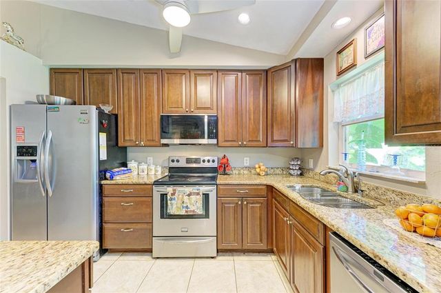 620 BURKE ROAD, Venice, FL 34293